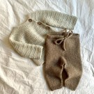 Sorgenfri omslagsjakke Mini 24m/10cm (oppskrift) thumbnail