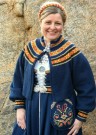 Hilde sort tilpasset Vestfoldbunaden Bunadstrikk  thumbnail