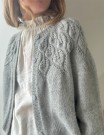 LeKnit Ella Cardigan (oppskrift) papir thumbnail