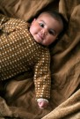 397 Islender baby natur og midnatt Strikkepakke Rauma Garn thumbnail
