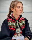 Karoline jakke stjernemønster Bunadstrikk  thumbnail