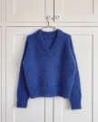 Stockholm Sweater V-neck (oppskrift) PetiteKnit thumbnail
