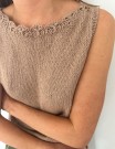 Leknit Cora top (oppskrift) papir thumbnail