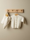 314-2c Flettis jakke Babygarn hvit thumbnail