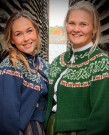 Lisa, tilpasset Nordlandsbunaden Blå Bunadstrikk  thumbnail