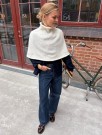 PetiteKnit Ivy Cape (oppskrift) papir thumbnail