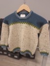 PetiteKnit Cross Sweater junior Peer Gynt Tweed, blå og grønn thumbnail