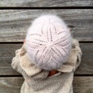 Blondelue Knitting For Olive thumbnail