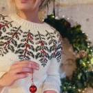 Kristtjørn Christmas Sweater (oppskrift) papir thumbnail
