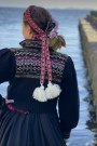 Bunadstrikk Ingrid jakke Finull svart bunnfarge thumbnail