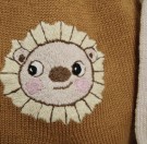 Furry Faces Rumper (oppskrift) The Knitting Stories thumbnail