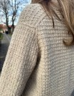 LeKnit Caia Cardigan (oppskrift) papir thumbnail