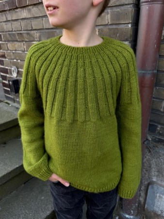 PetiteKnit Harald Sweater Peer Gynt Matcha