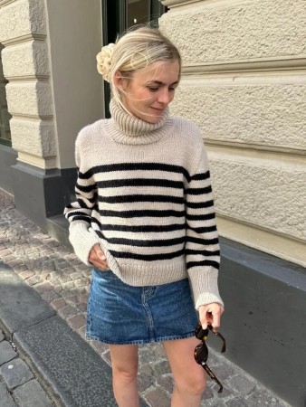 PetiteKnit Lyon Sweater chunky edition Peer Gynt og Alpakka Følgetråd