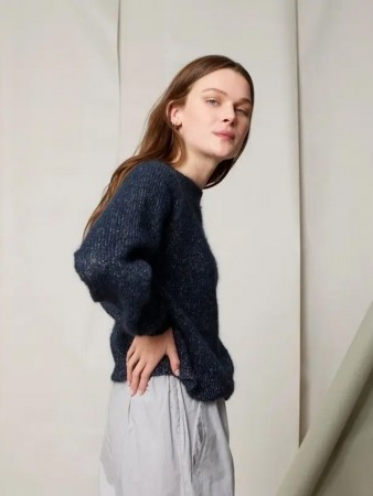 298-2 Fort gjort raglangenser | Alpakka Lin Mørk blå Strikkepakke Rauma Garn