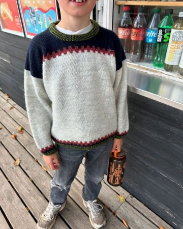 PetiteKnit Cross Sweater Junior Blå grå Peer Gynt