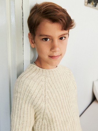 2605-5 Theo Sweater junior (oppskrift) papir Sandnes Garn