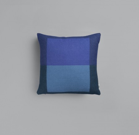 Syndin blå pute 50x50 | Røros Tweed