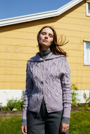 432-4 Hegre flettejakke Finull Lys lilla melert