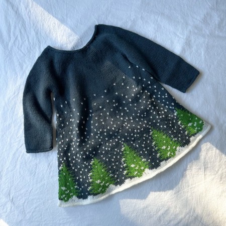 Knitting for Olive Snow Dress Sne kjole (oppskrift)