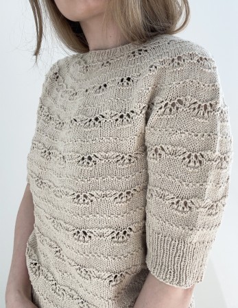 LeKnit Musling Tee LINE Mandelhvit 