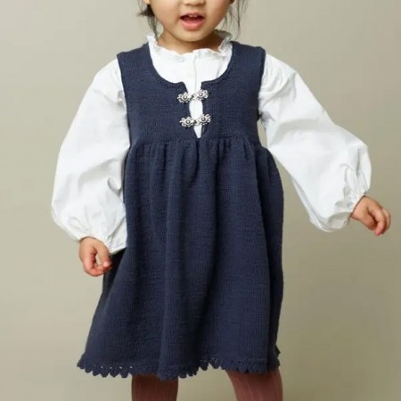 372-3 Festkjole Strikkepakke Babygarn Midnatt Rauma Garn