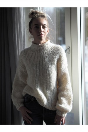 Lacy Sweater strikkepakke KNITNORWAY