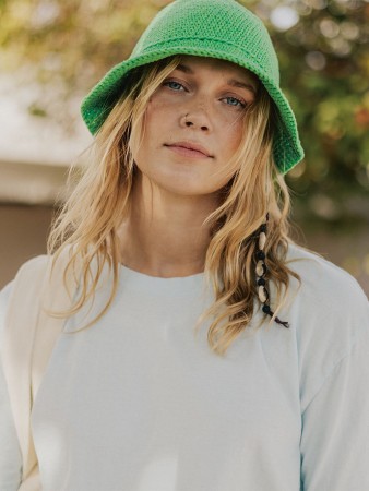 2305-8 Bailey's buckey hatt (oppskrift)