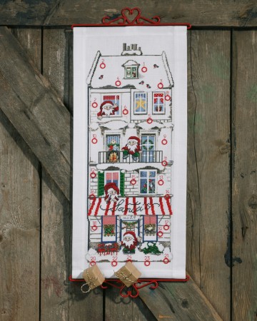 Broderipakke julekalender julenissens hus 34-0618